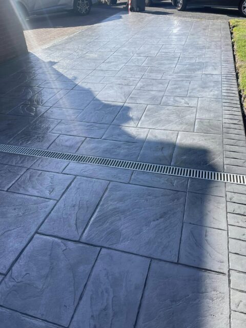 imprinted concrete driveway and patio after